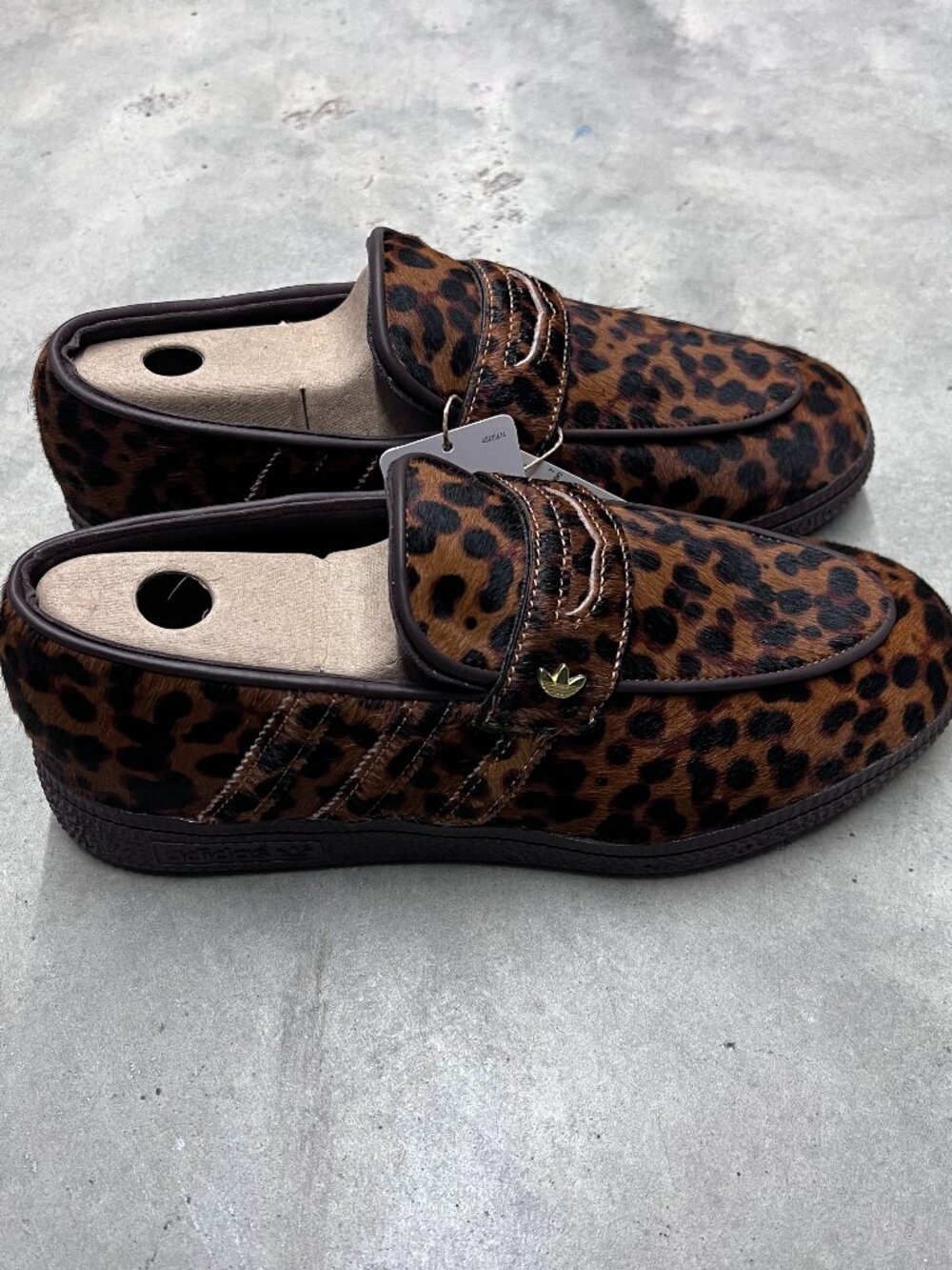 Adidas Handball Spezial Loafer Leopard Print Women’s Casual KJ2526 - Damaged Box - Picture 3 of 8